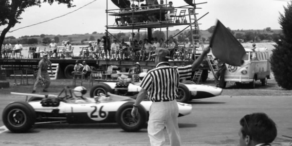 The start of the Formula B race at Ponca City in 1967. Copyright Don Gwynne 2006. Used with permission. The start of the Formula B race at Ponca City in 1967. Copyright Don Gwynne 2006. Used with permission.