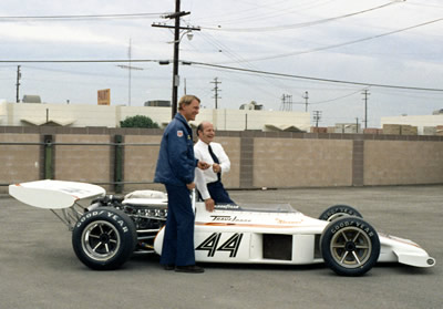 Dick Simon taking delivery of his brand new 1972 Eagle-Ford at AAR in Santa Ana. Copyright Wayne Johnson 2020. Used with permission. Dick Simon taking delivery of his brand new 1972 Eagle-Ford at AAR in Santa Ana. Copyright Wayne Johnson 2020. Used with permission.